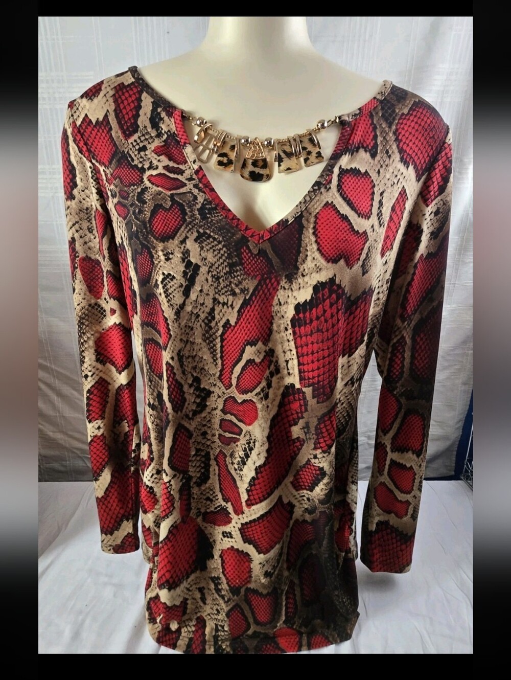 Venus Womens L Red Gold Brown Snake-Print V-Neck Top With Necklace Made In USA